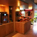 酒店 马雷讷多莱龙宜必思尚品酒店 3*