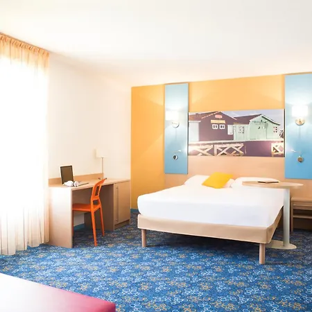 Ibis Styles D'oleron Hotel 3*
