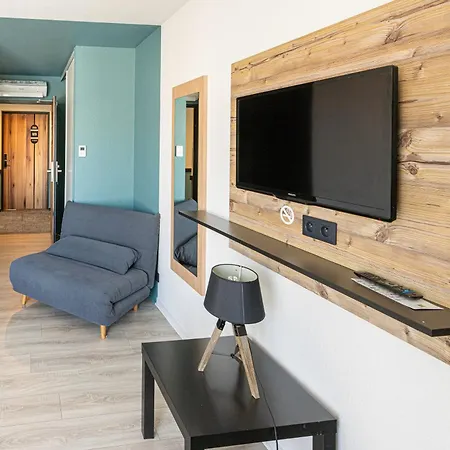 Hotel Ibis Styles D'oleron 3*