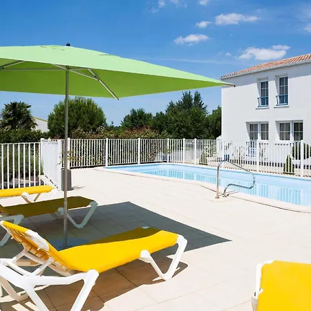 Ibis Styles D'oleron 3* مارينيس