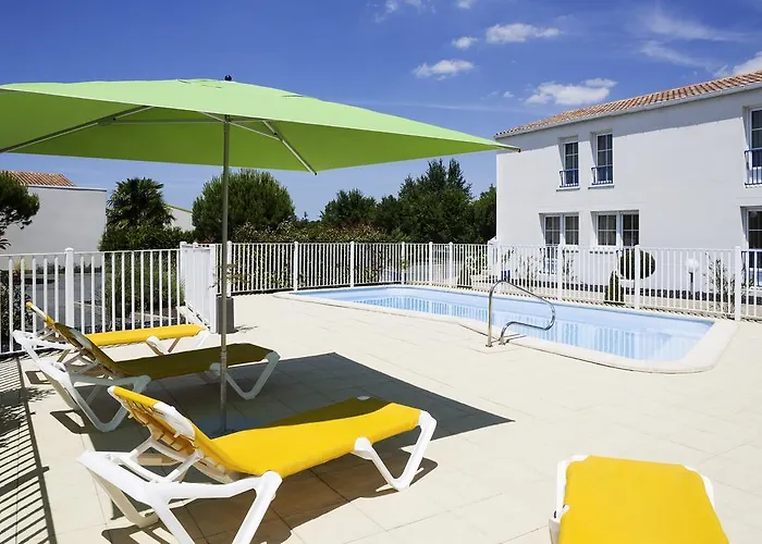 Hotel Ibis Styles D'oléron 3*